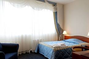 Guru Hotel