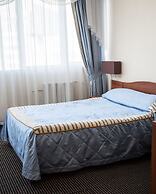 Guru Hotel