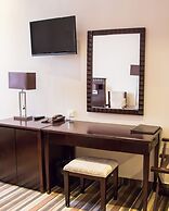 Guru Hotel