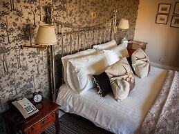 Eslington Villa