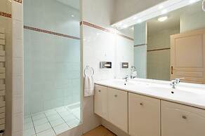 ResidHotel Golf Grand Avignon