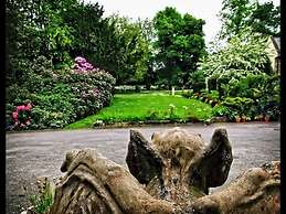 Hedgefield House Hotel