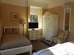 Hedgefield House Hotel