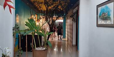 Hotel Aloha