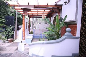 Hotel Aloha