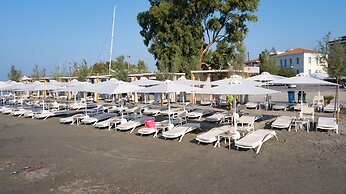 Pharae Palace Hotel