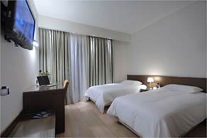 Pharae Palace Hotel