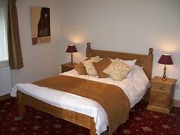 Hunters Lodge Inn