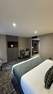 The Knowes Hotel & Restaurant