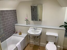 Mortons Manor