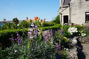 Mortons Manor