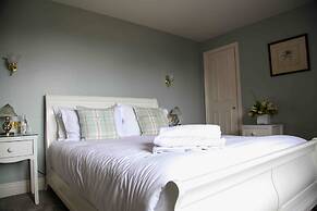 Mortons Manor