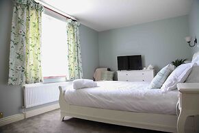 Mortons Manor