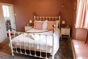 Mortons Manor