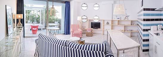 Marina Suites