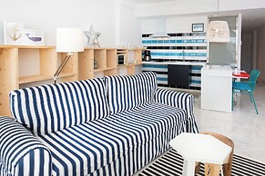Marina Suites
