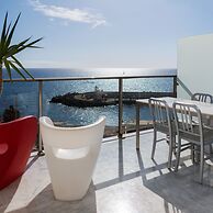 Marina Suites