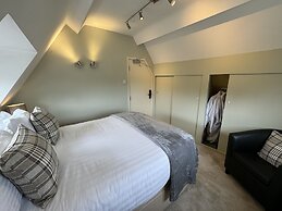 Guiting Guest House