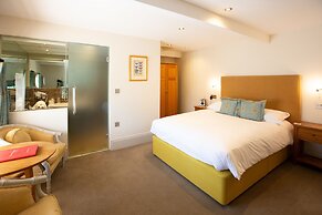 Hartnoll Hotel