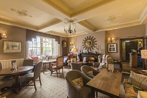 Luttrell Arms Hotel
