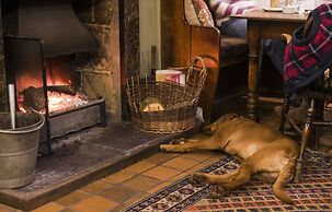 Luttrell Arms Hotel