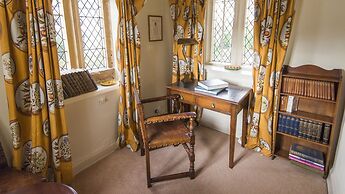 Luttrell Arms Hotel