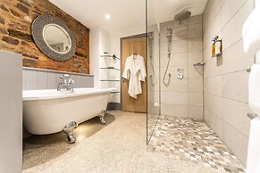 Luttrell Arms Hotel