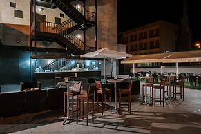Zenit Aparthotel Hall88
