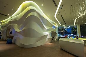 Hotel Baraquda Pattaya By Heeton