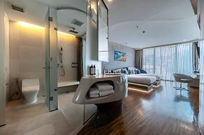 Hotel Baraquda Pattaya By Heeton