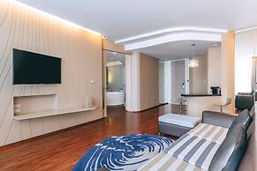 Hotel Baraquda Pattaya By Heeton