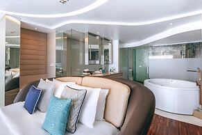 Hotel Baraquda Pattaya By Heeton