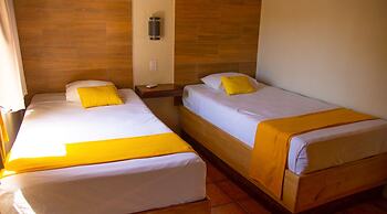 Hotel Bahia Del Sol