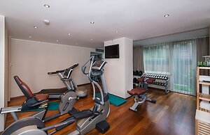 Pakat Suites