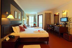 T And U Leisure Hotel