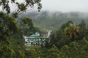T And U Leisure Hotel