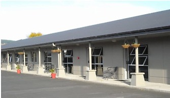 St John's Court Motel