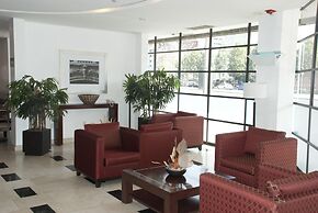 Hotel & Suites PF