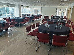 Hotel & Suites PF