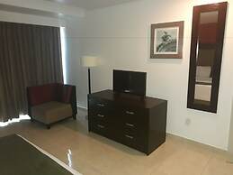 Hotel & Suites PF