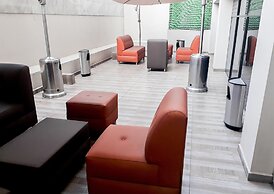 Hotel & Suites PF