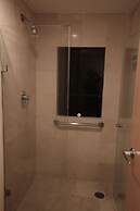 Hotel & Suites PF