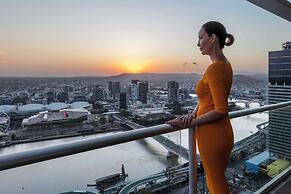 Oaks Brisbane Casino Tower Suites