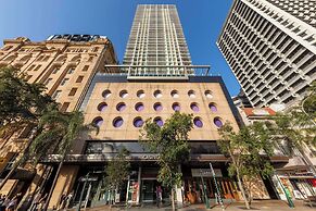 Oaks Brisbane Casino Tower Suites