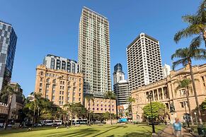 Oaks Brisbane Casino Tower Suites