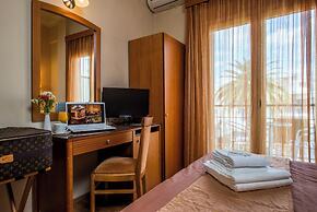Lakonia Hotel