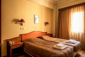 Lakonia Hotel