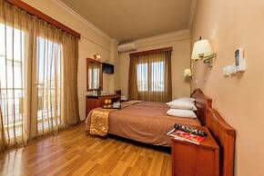 Lakonia Hotel