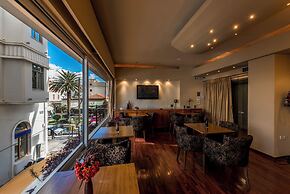 Lakonia Hotel