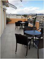 Lakonia Hotel